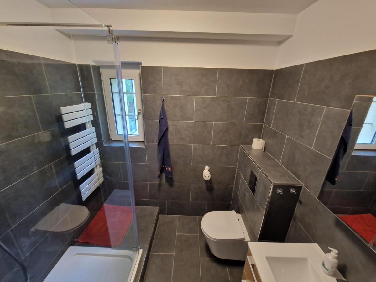 Geraeumige Und Zentrale Ferienwohnung Stahnsdorf Extérieur photo